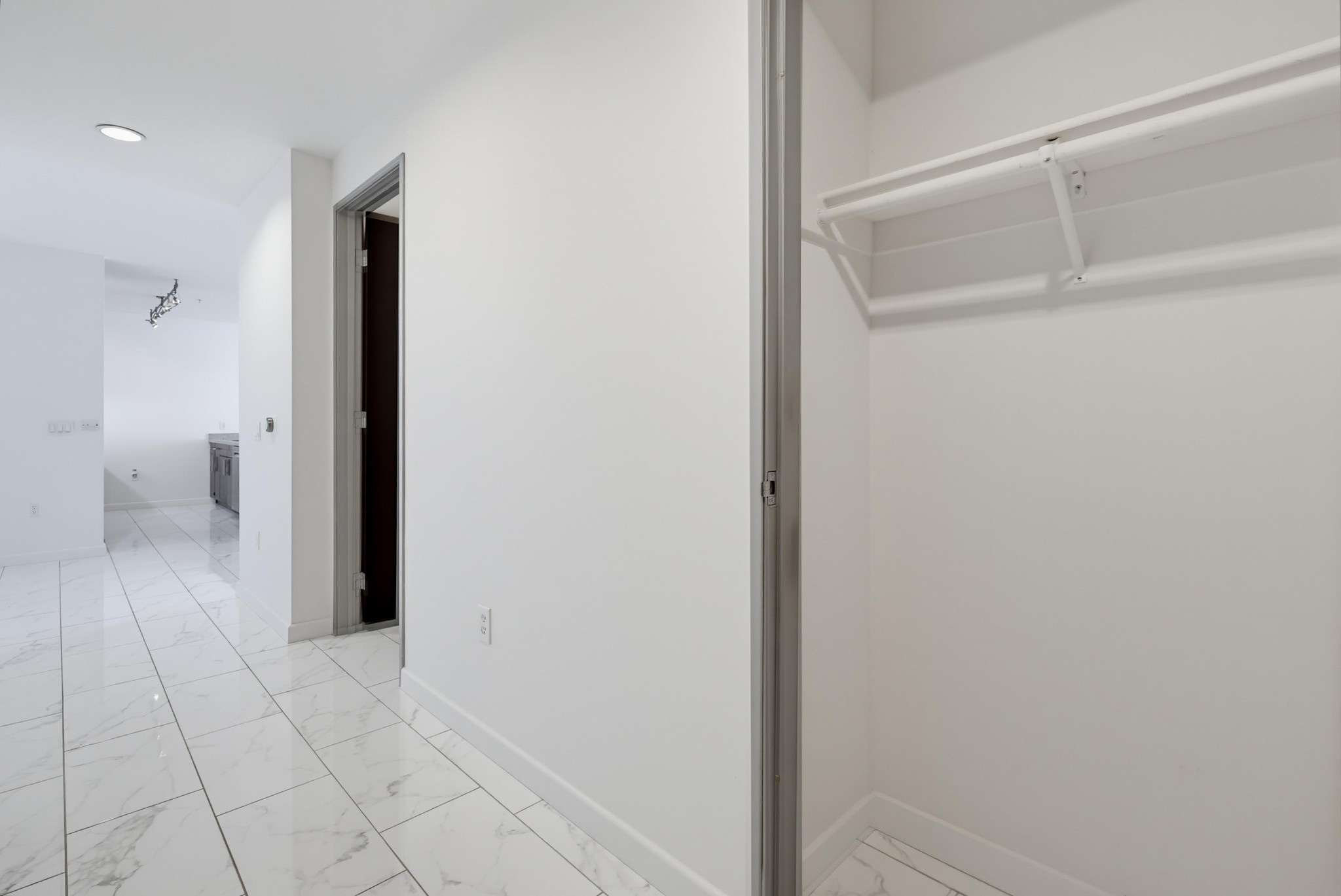 Virtual tour photo 28 of 62 for 1494 Union St