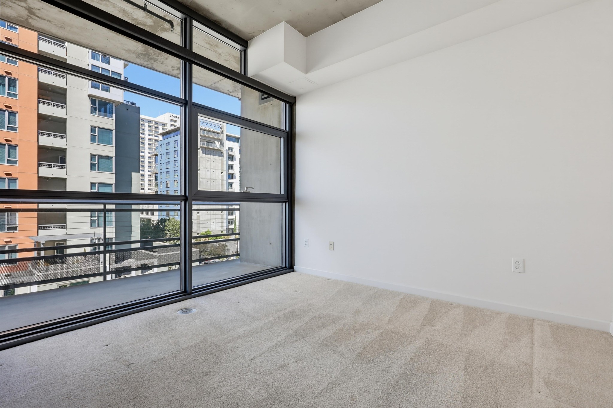 Virtual tour photo 33 of 62 for 1494 Union St