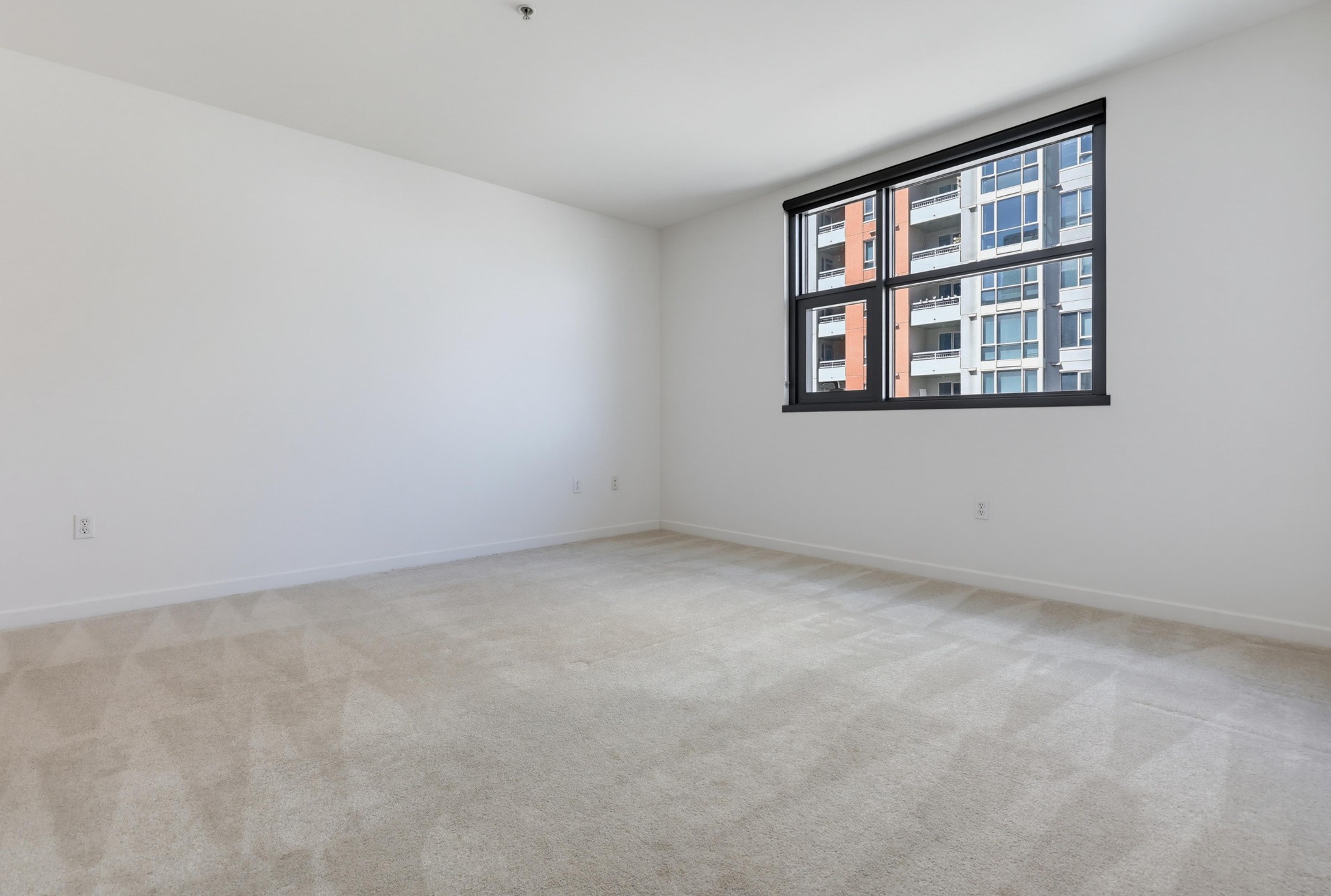 Virtual tour photo 37 of 62 for 1494 Union St