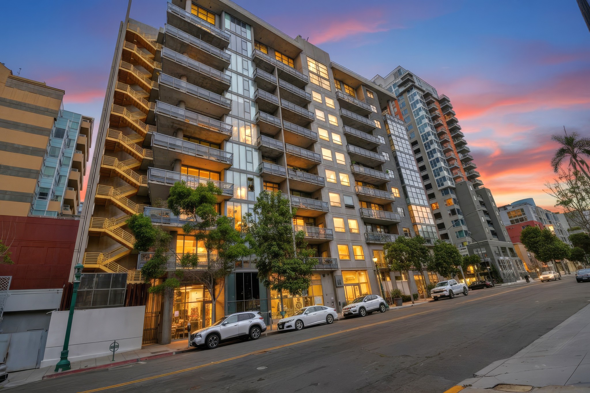 Virtual tour photo 38 of 39 for 1494 Union St UNIT 302