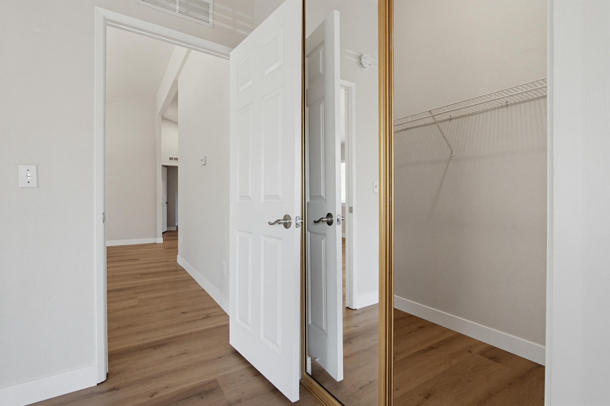 Virtual tour photo 26 of 45 for 14955 Av. Venusto UNIT 86