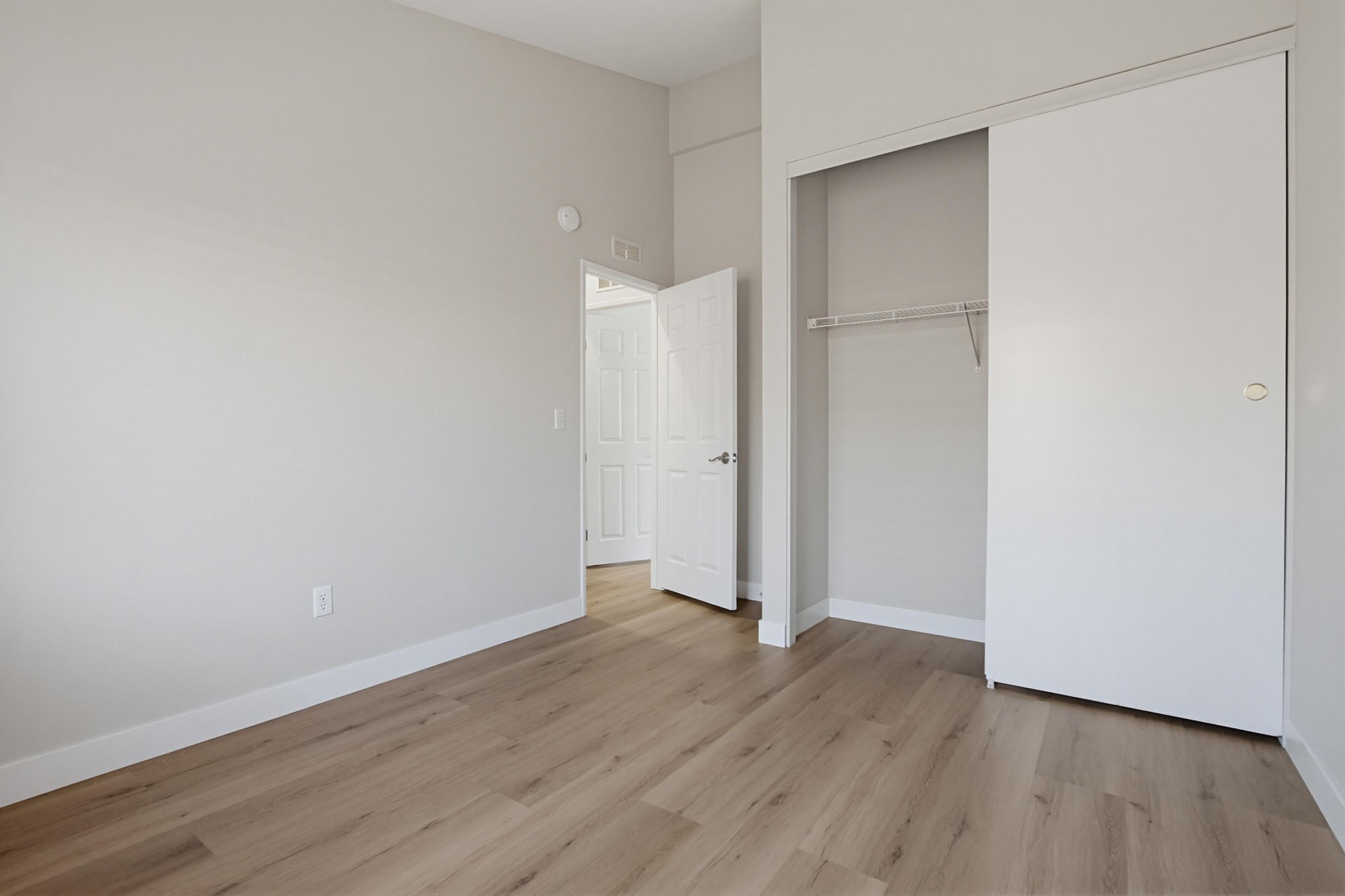 Virtual tour photo 33 of 45 for 14955 Av. Venusto UNIT 86
