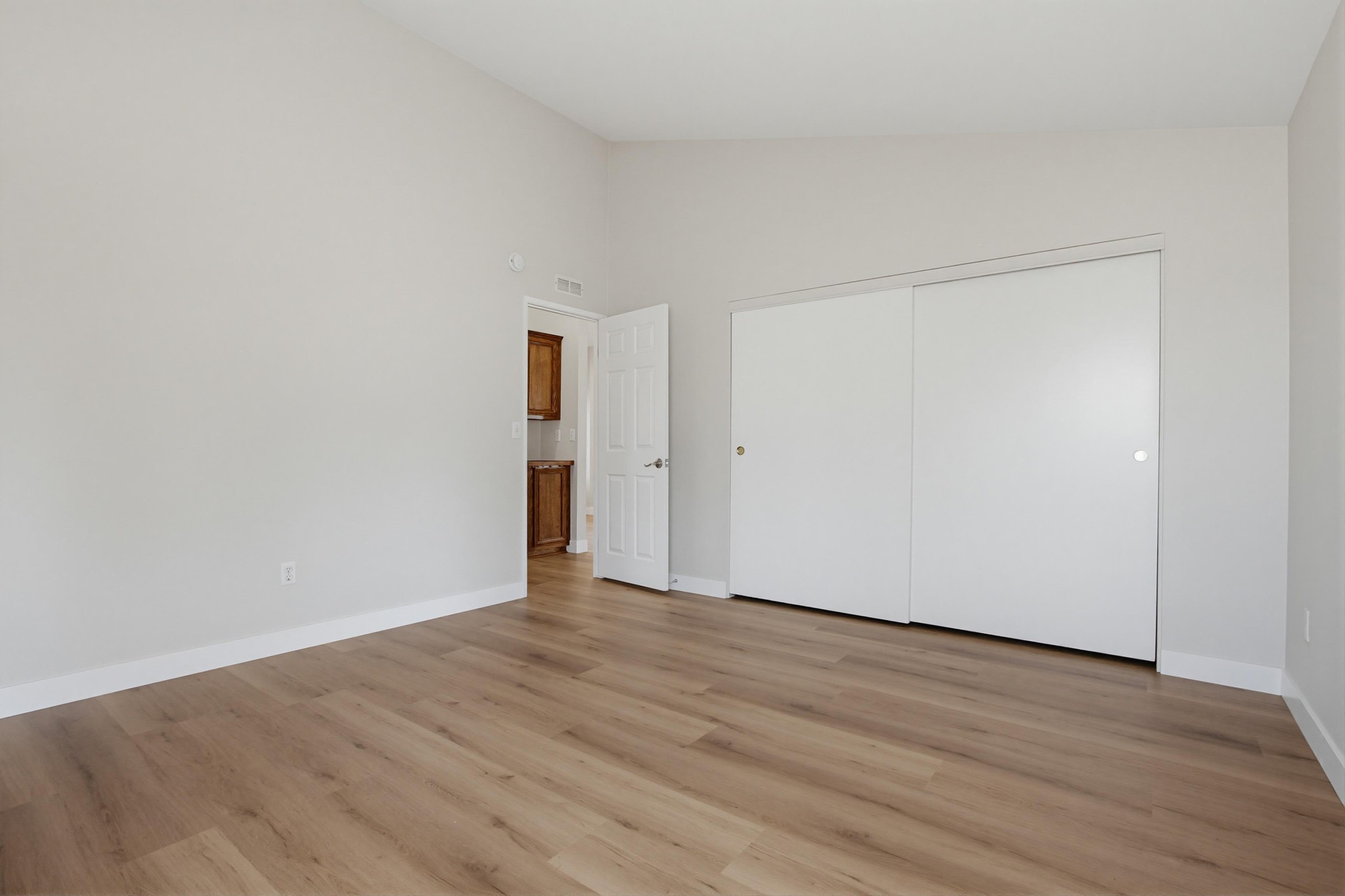 Virtual tour photo 36 of 45 for 14955 Av. Venusto UNIT 86