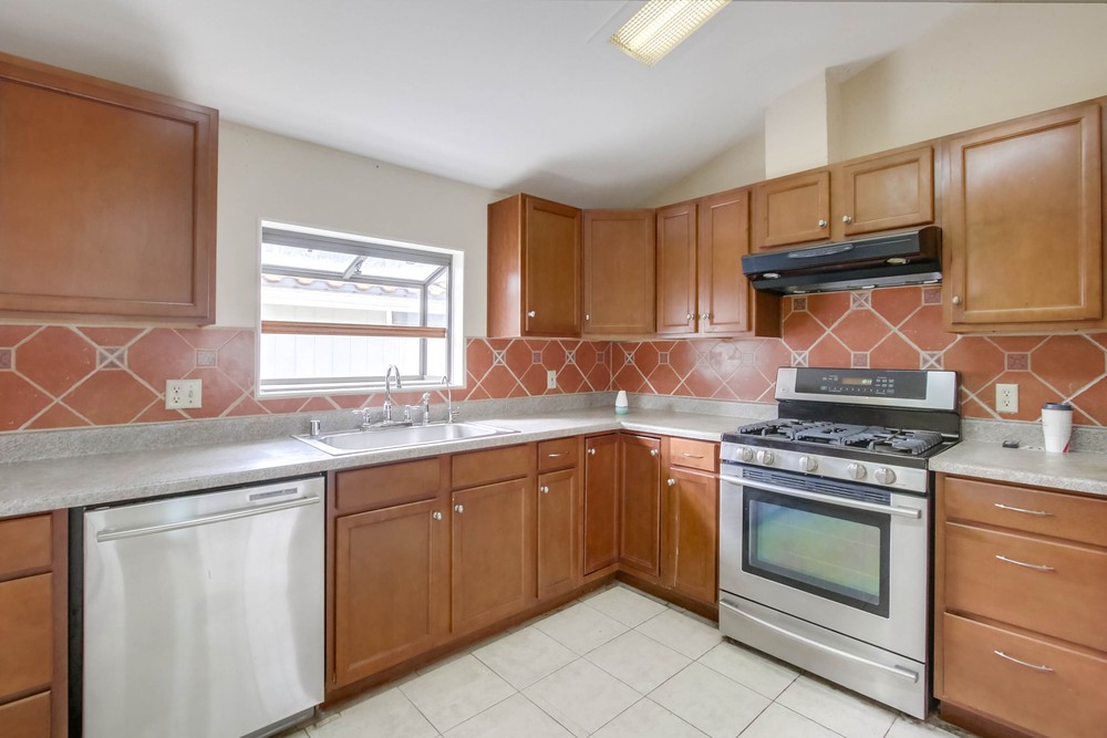 Virtual tour photo 12 of 36 for 14955 Avenida Venusto