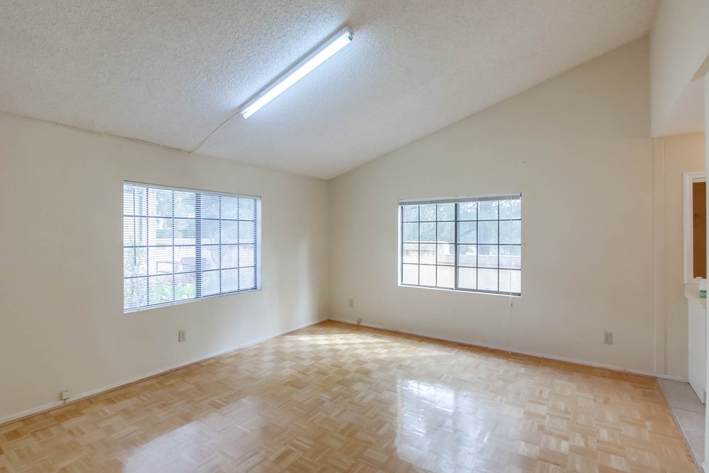 Virtual tour photo 15 of 36 for 14955 Avenida Venusto