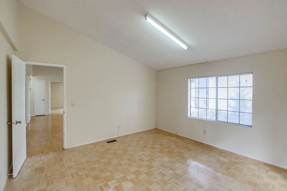 Virtual tour photo 18 of 36 for 14955 Avenida Venusto