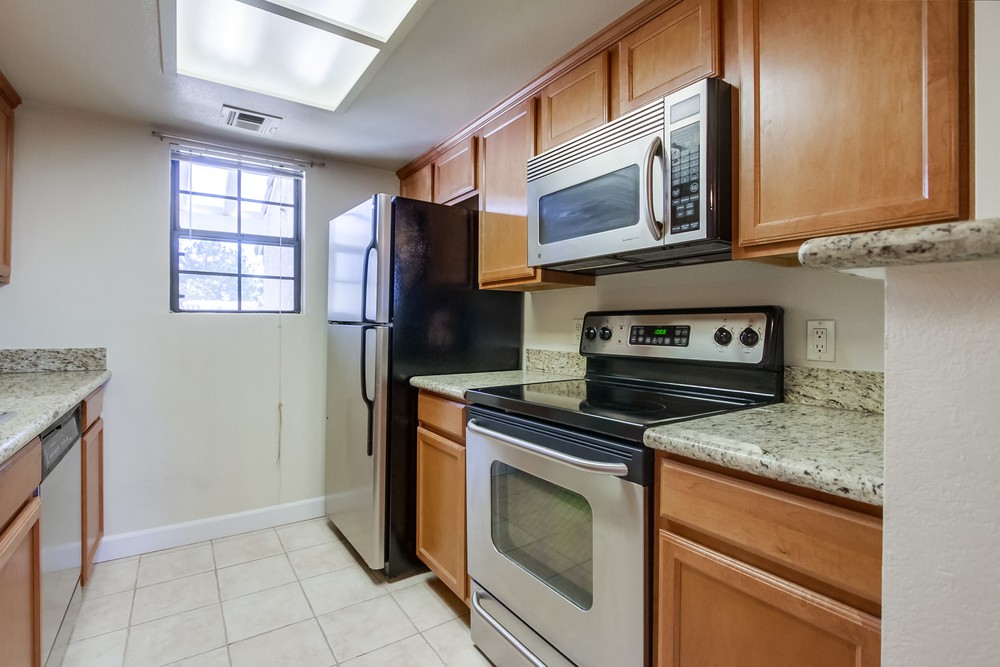 Virtual tour photo 17 of 44 for 14960 Avenida Venusto