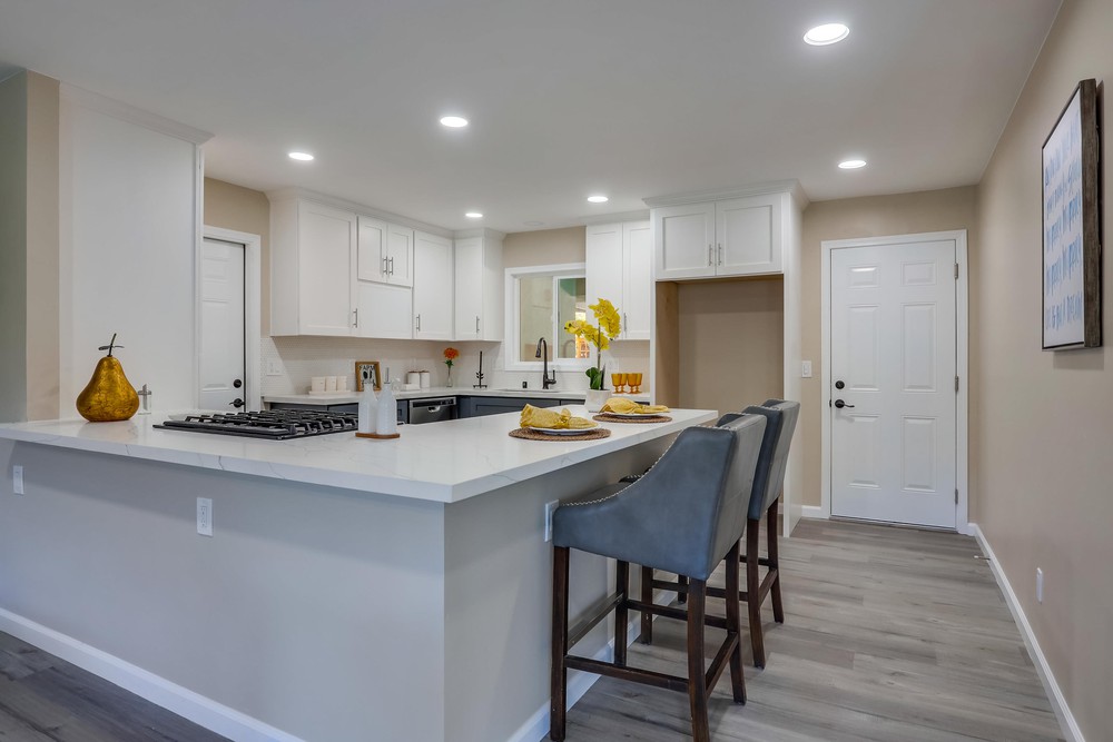 Virtual tour photo 10 of 30 for 14969 Del Diablo Ln
