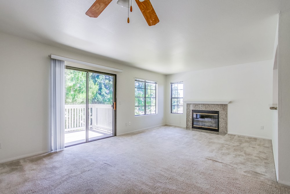 Virtual tour photo 5 of 36 for 14978 Avenida Venusto UNIT 58