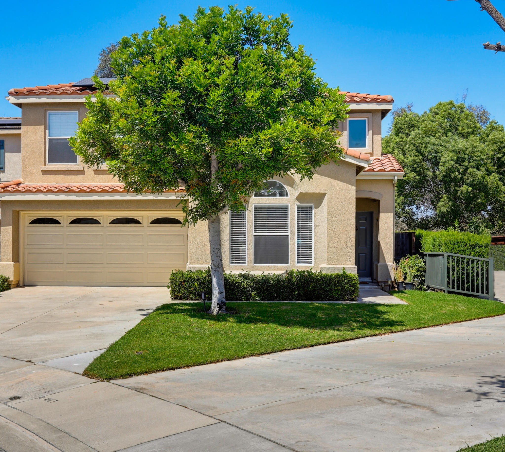 Virtual tour photo 3 of 61 for 15 Legacy Way