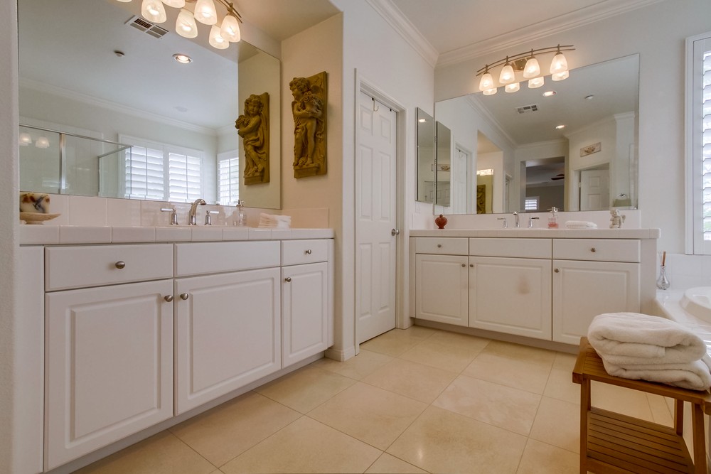 Virtual tour photo 32 of 56 for 15002 Dove Creek Rd