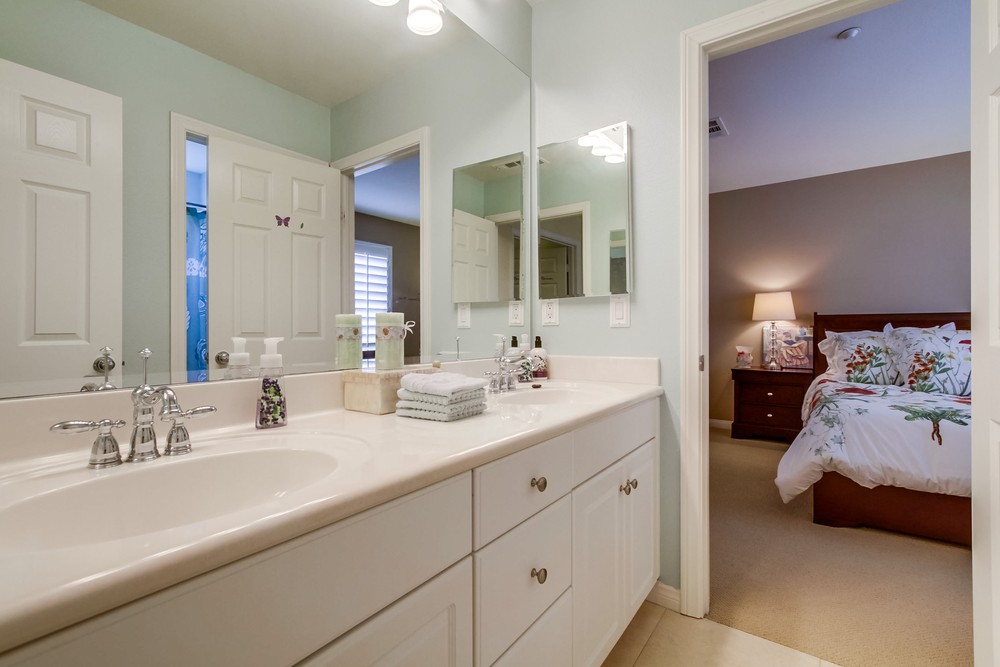 Virtual tour photo 38 of 56 for 15002 Dove Creek Rd