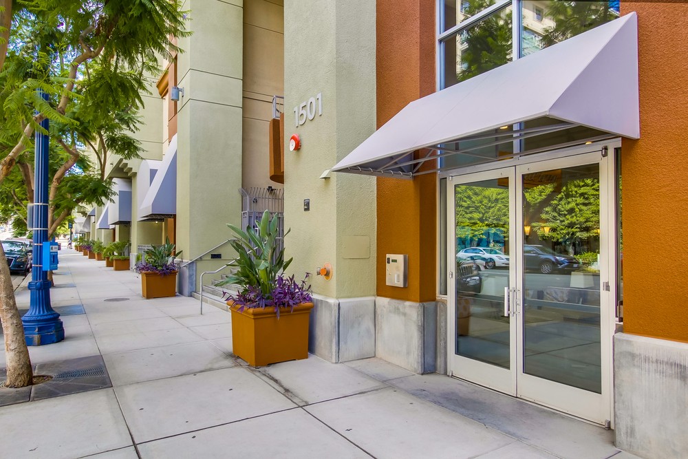 Virtual tour photo 7 of 39 for 1501 Front St #344