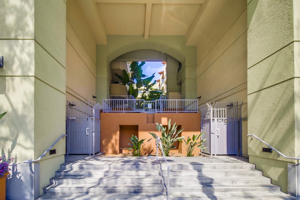 Virtual tour photo 4 of 22 for 1501 Front St UNIT 218