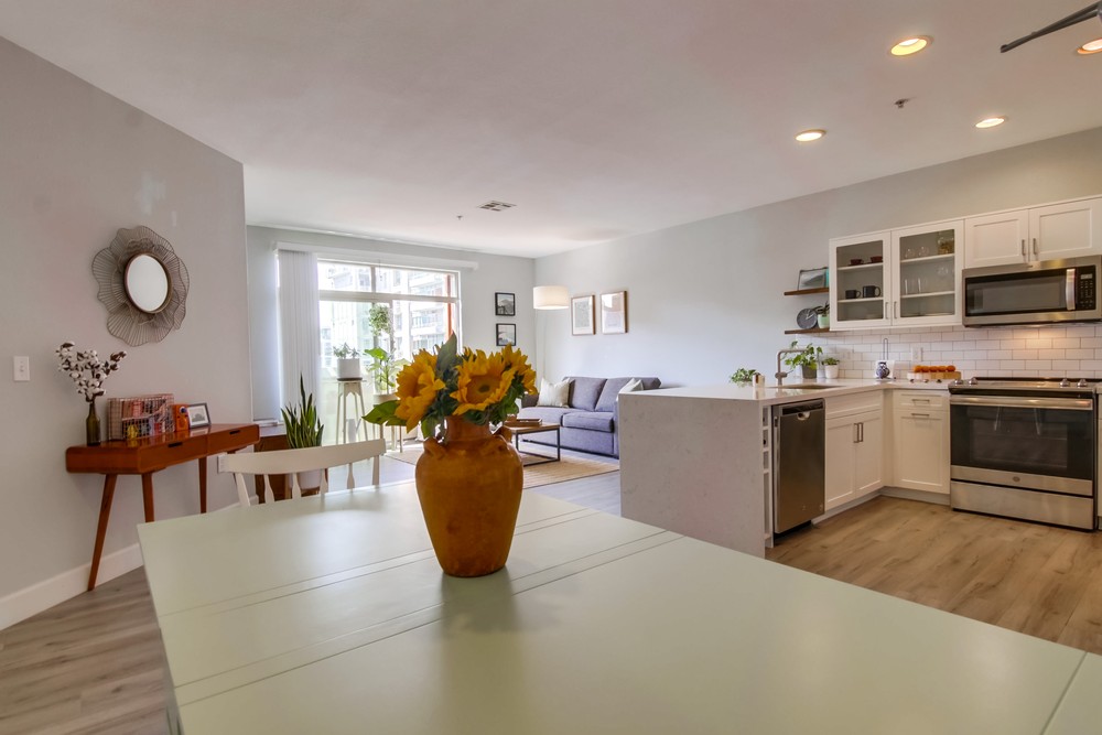 Virtual tour photo 5 of 33 for 1501 Front St UNIT 502