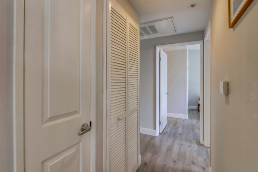 Virtual tour photo 21 of 33 for 1501 Front St UNIT 502