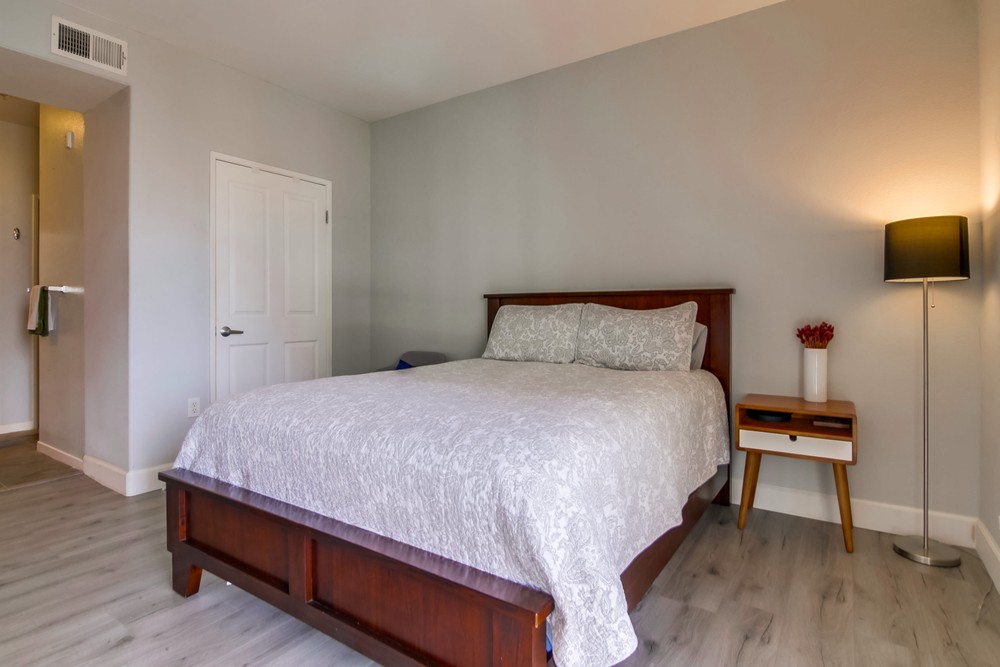 Virtual tour photo 24 of 33 for 1501 Front St UNIT 502