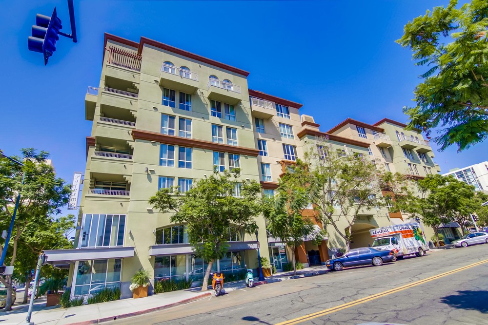 Virtual tour photo 3 of 41 for 1501 Front Street