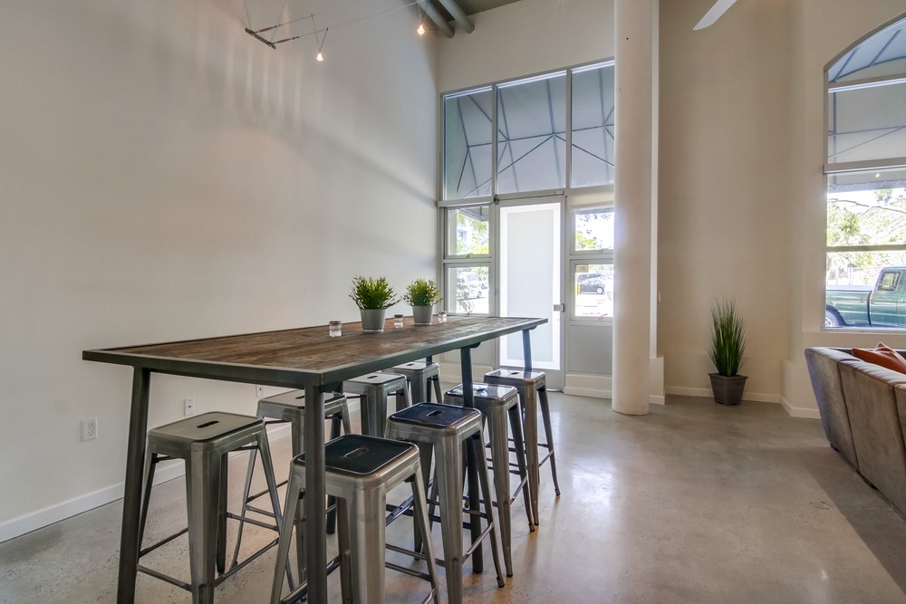 Virtual tour photo 14 of 41 for 1501 Front Street