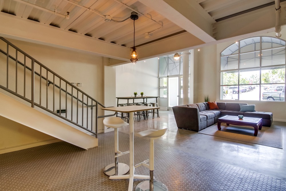 Virtual tour photo 23 of 41 for 1501 Front Street