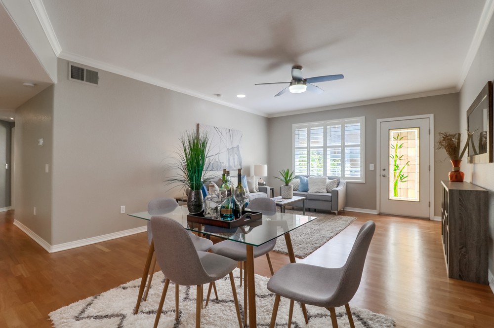 Virtual tour photo 8 of 64 for 1501 India St