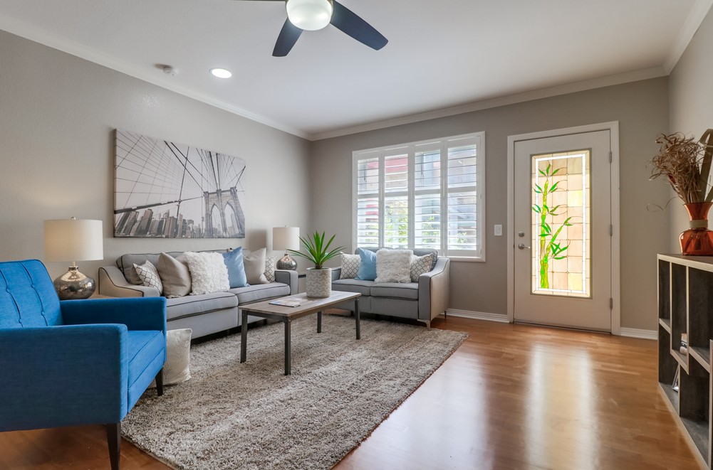 Virtual tour photo 9 of 64 for 1501 India St