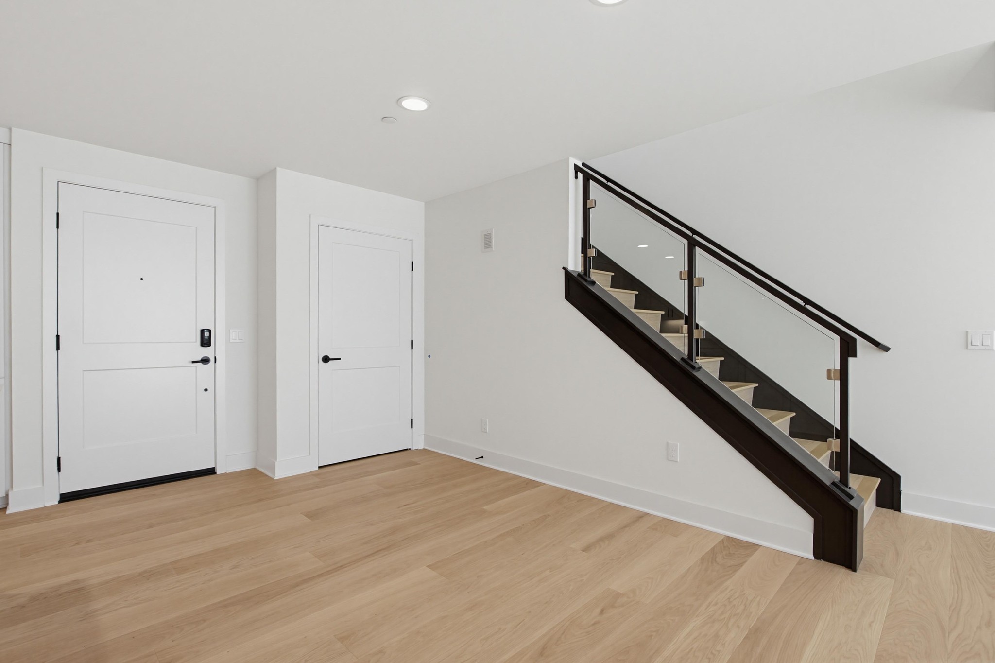 Virtual tour photo 14 of 70 for 1502 Livorno Pl #207