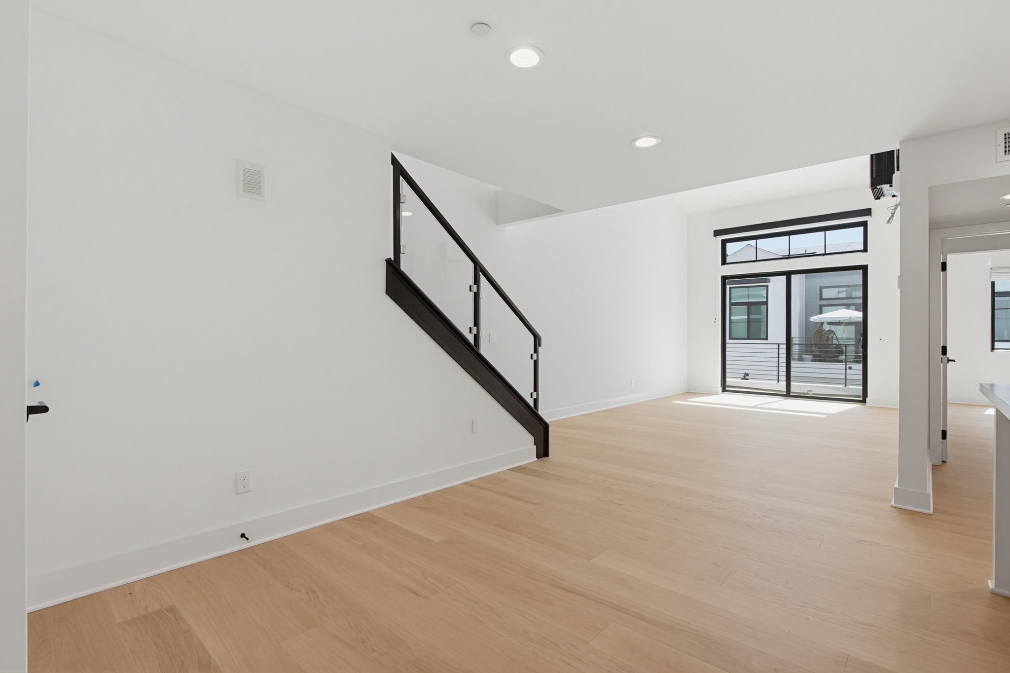 Virtual tour photo 15 of 70 for 1502 Livorno Pl #207