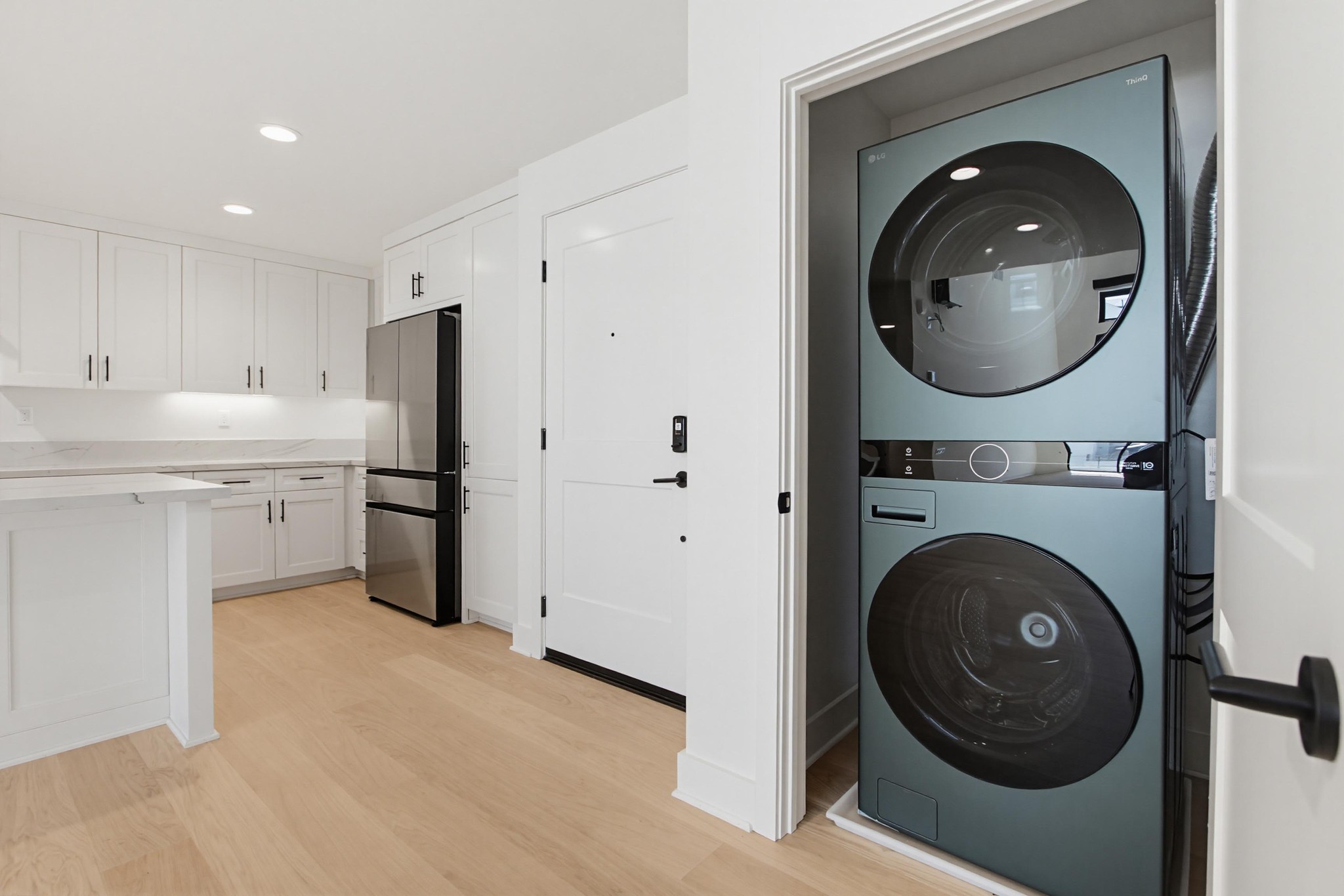 Virtual tour photo 16 of 70 for 1502 Livorno Pl #207