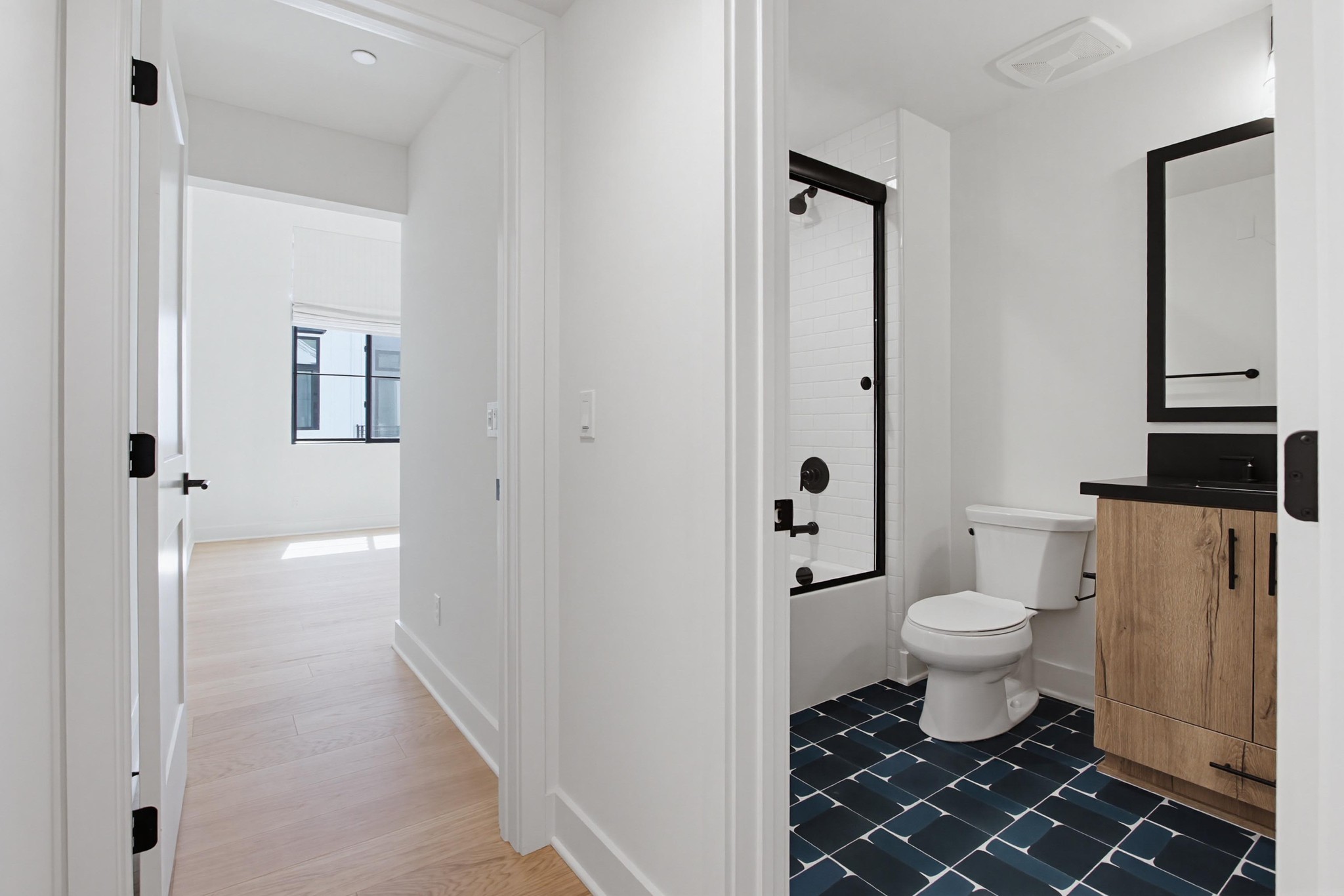Virtual tour photo 22 of 70 for 1502 Livorno Pl #207