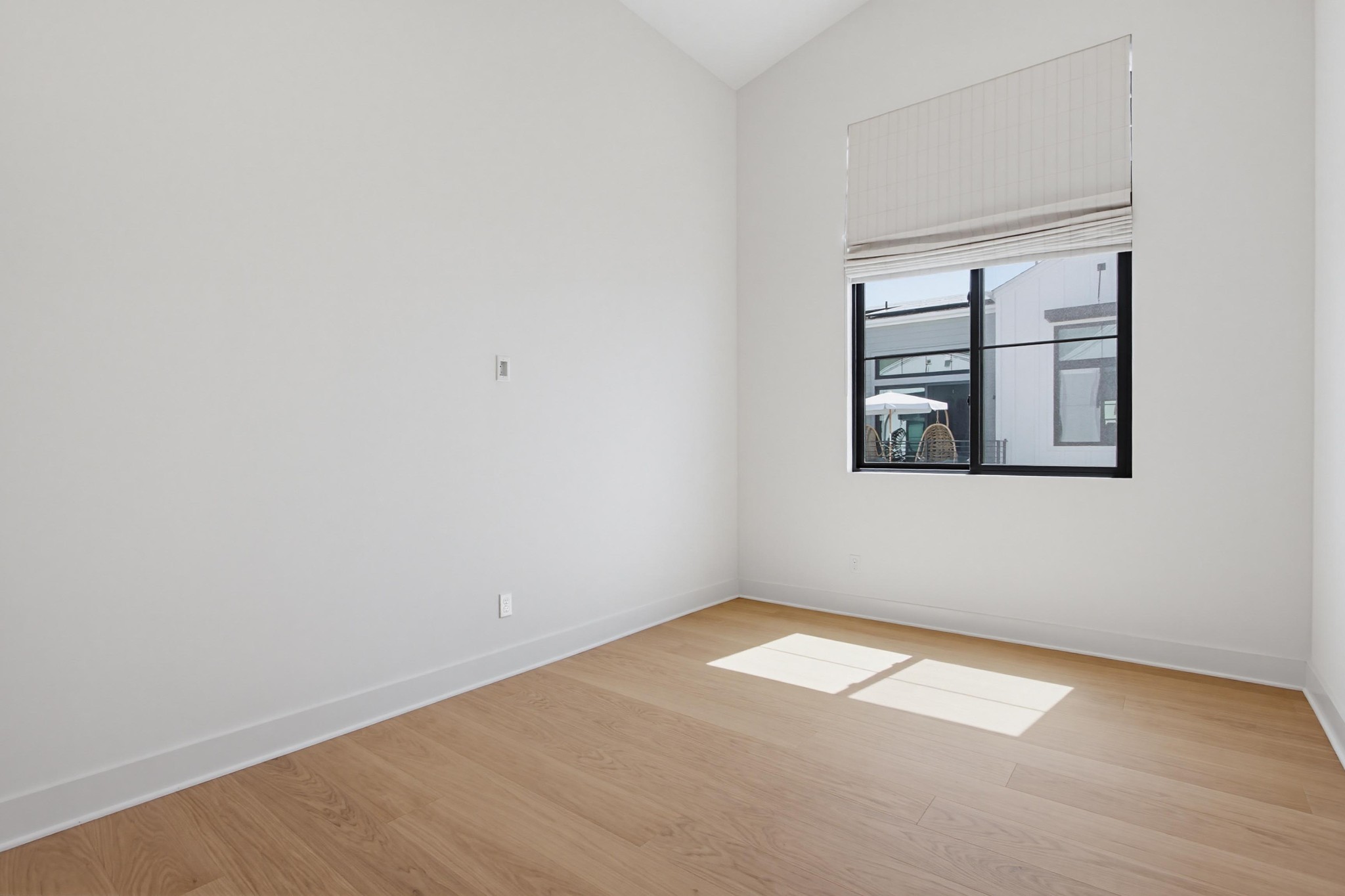 Virtual tour photo 26 of 70 for 1502 Livorno Pl #207
