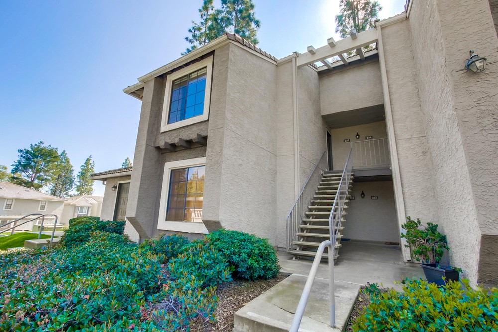 Virtual tour photo 3 of 23 for 15048 Avenida Venusto UNIT 252