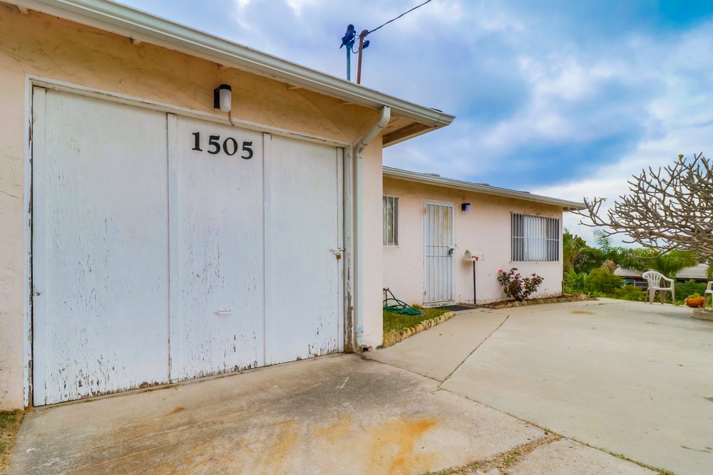Virtual tour photo 7 of 51 for 1505 Parrot St