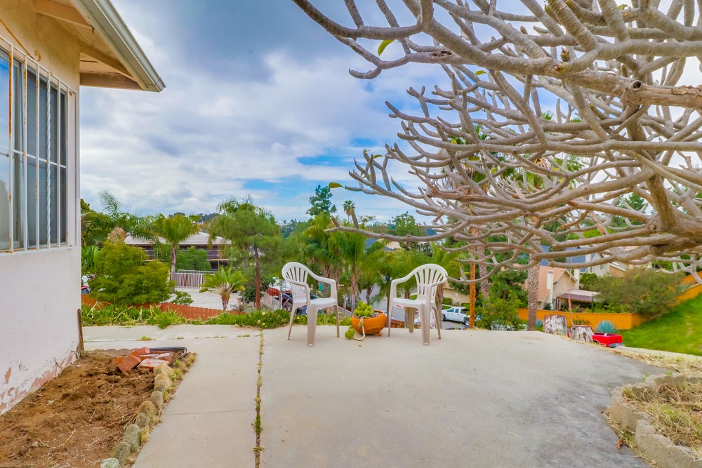 Virtual tour photo 10 of 51 for 1505 Parrot St