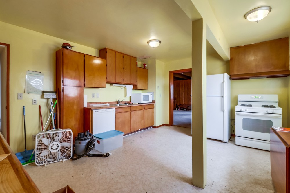 Virtual tour photo 19 of 51 for 1505 Parrot St