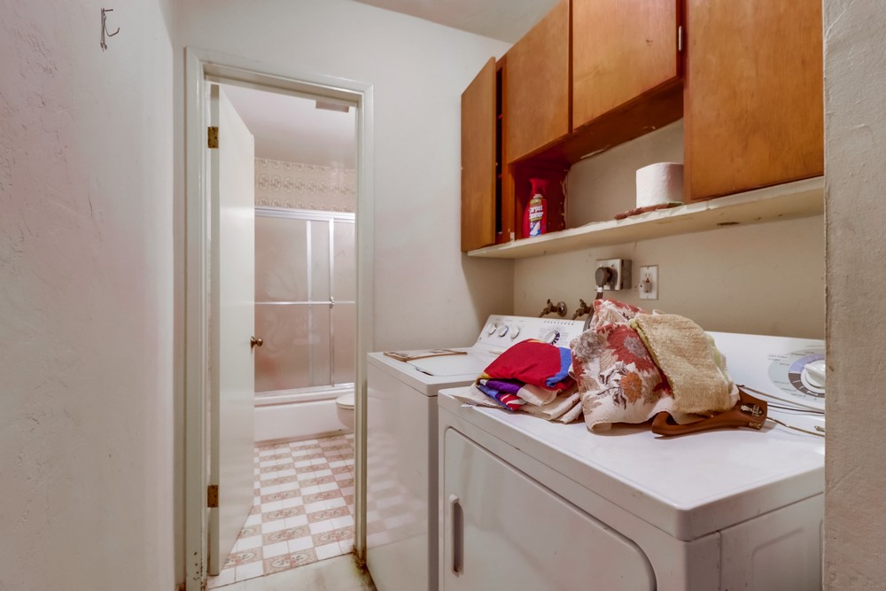 Virtual tour photo 44 of 51 for 1505 Parrot St