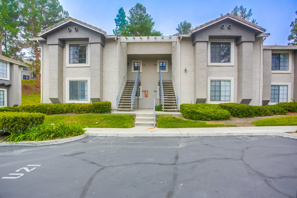 Virtual tour photo 3 of 36 for 15062 Avenida Venusto UNIT 241