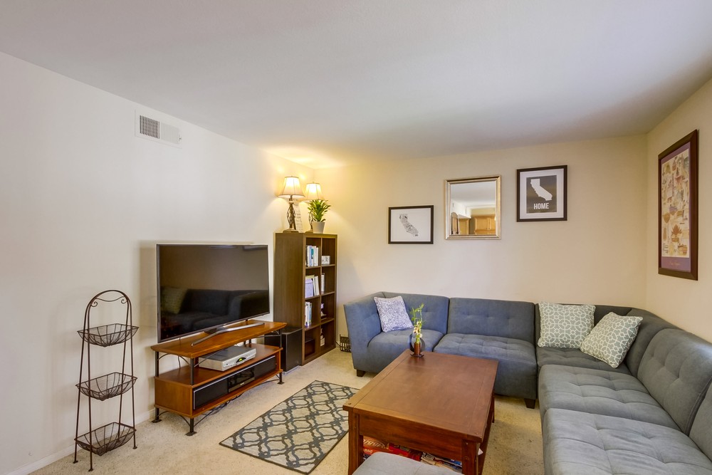 Virtual tour photo 6 of 22 for 15070 Avenida Venusto #238