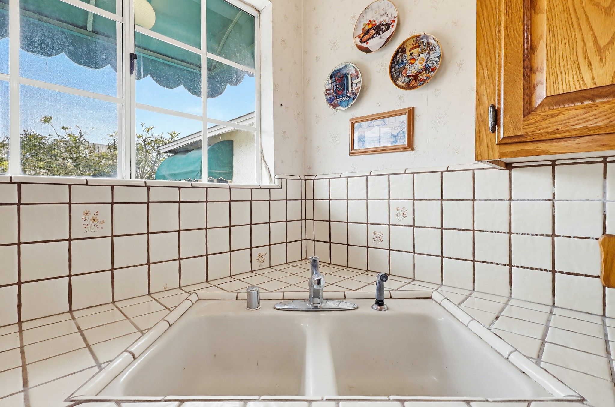 Virtual tour photo 29 of 76 for 1509 W Santa Cruz St