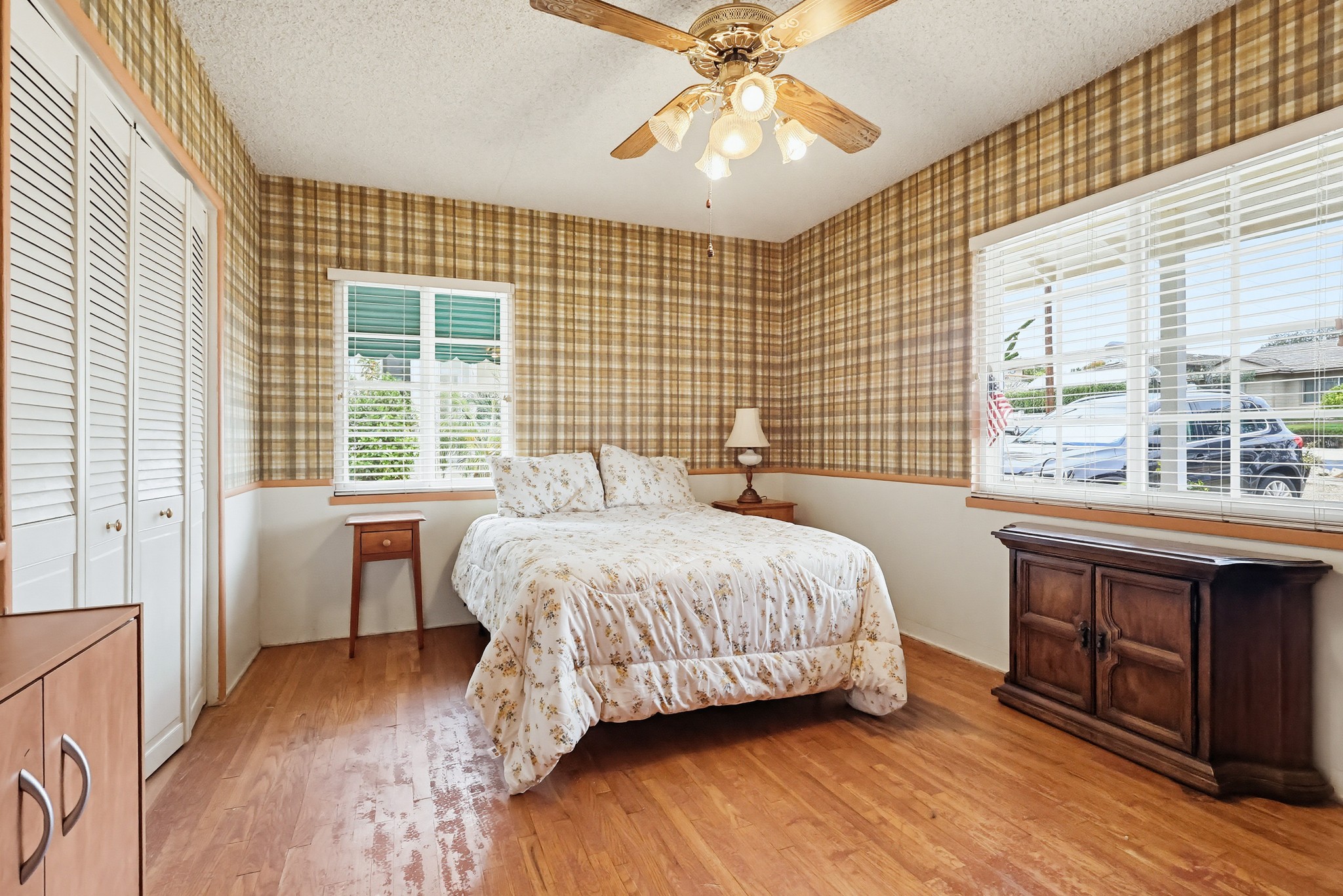 Virtual tour photo 47 of 76 for 1509 W Santa Cruz St