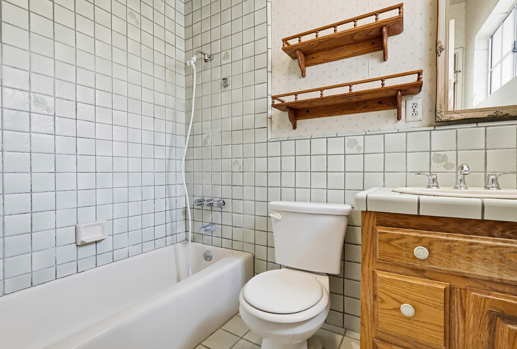 Virtual tour photo 56 of 76 for 1509 W Santa Cruz St
