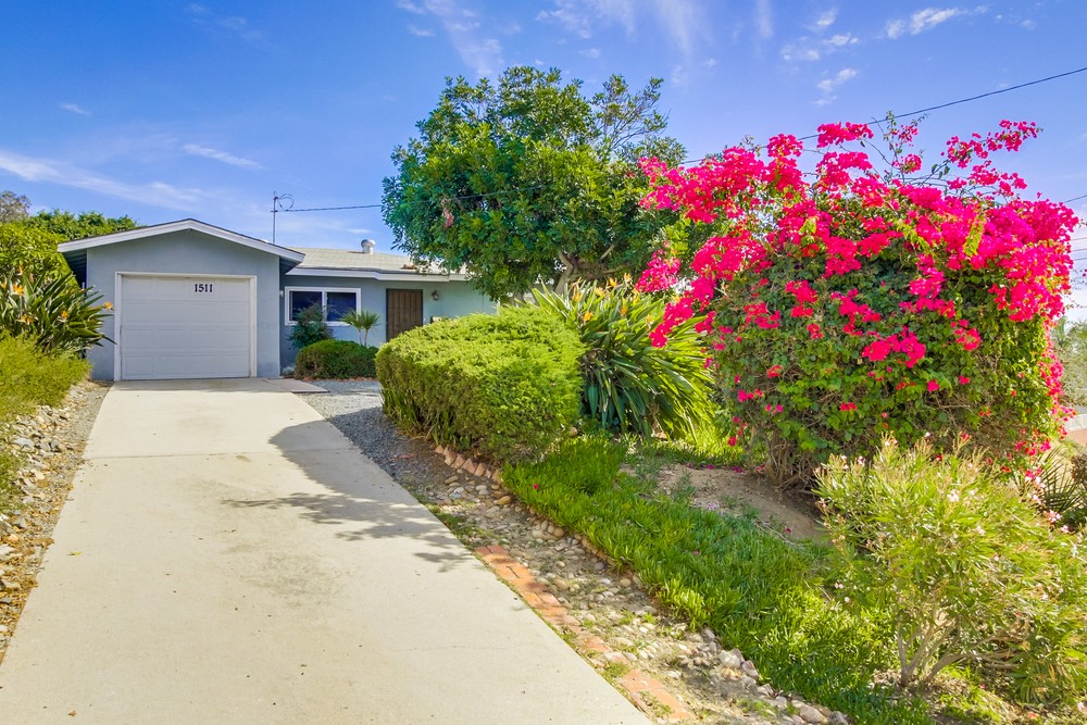 Virtual tour photo 1 of 36 for 1511 Parrot St