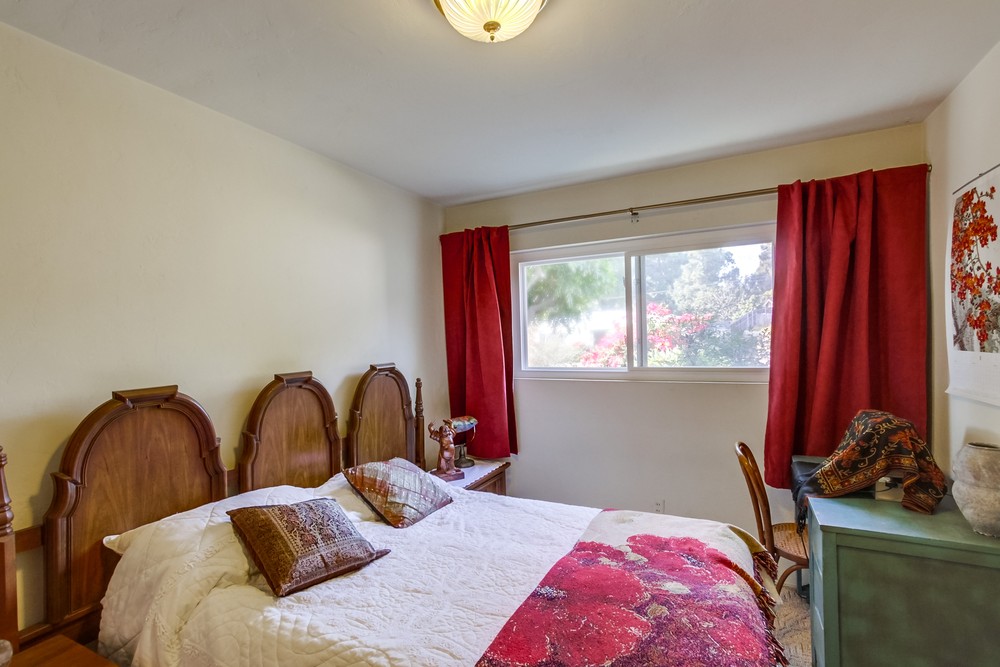Virtual tour photo 16 of 36 for 1511 Parrot St
