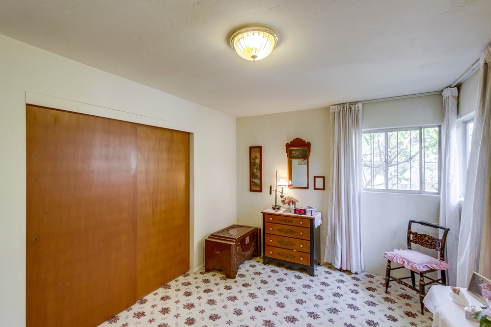 Virtual tour photo 22 of 36 for 1511 Parrot St