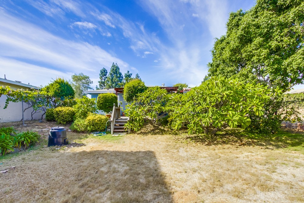 Virtual tour photo 34 of 36 for 1511 Parrot St