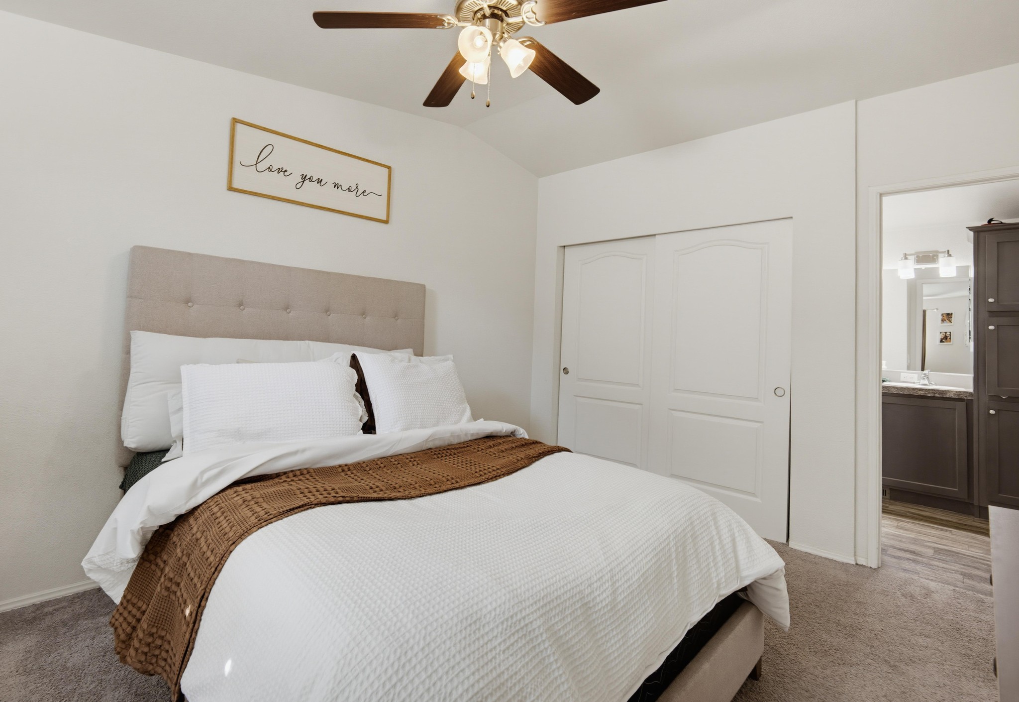 Virtual tour photo 24 of 35 for 1512 E 5th St Spc 95