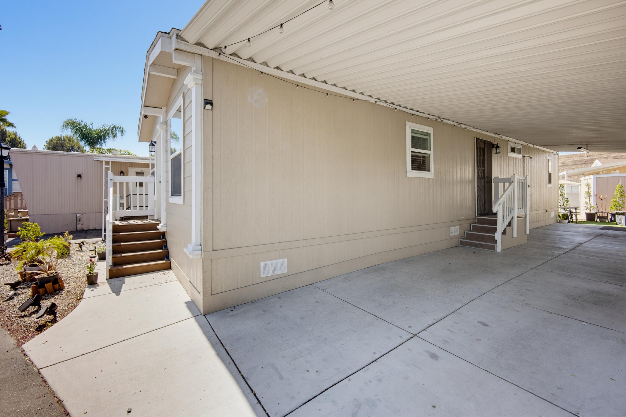 Virtual tour photo 33 of 35 for 1512 E 5th St Spc 95