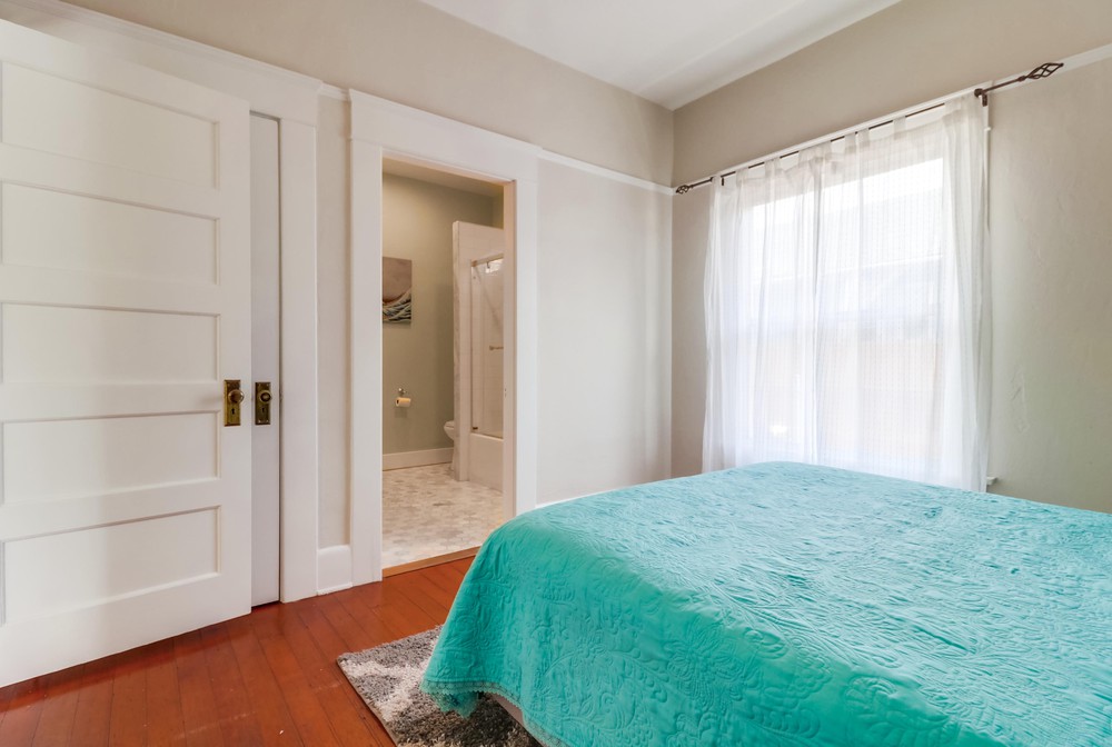 Virtual tour photo 29 of 50 for 1512 Madison Ave