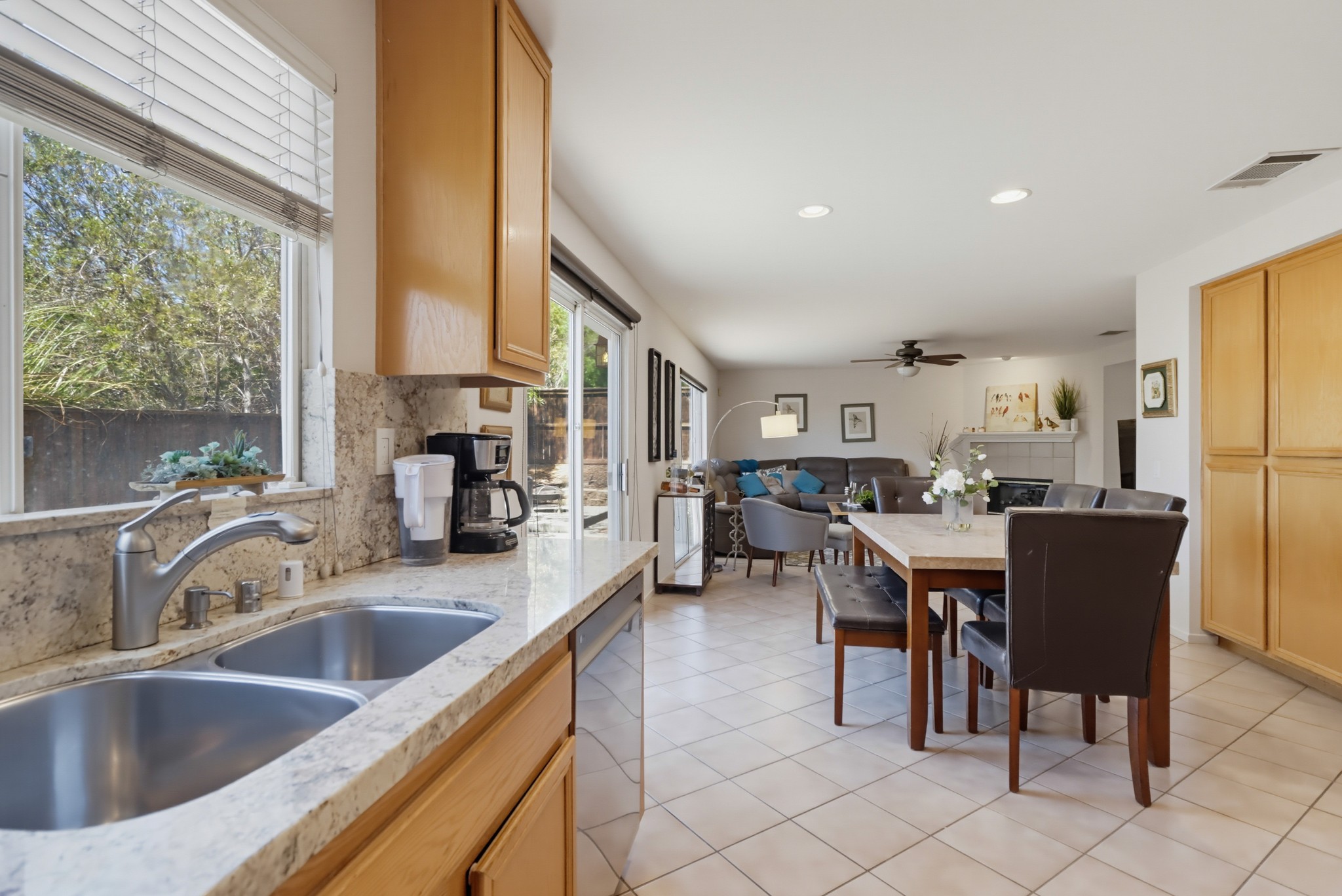 Virtual tour photo 22 of 60 for 1512 Welch Pl