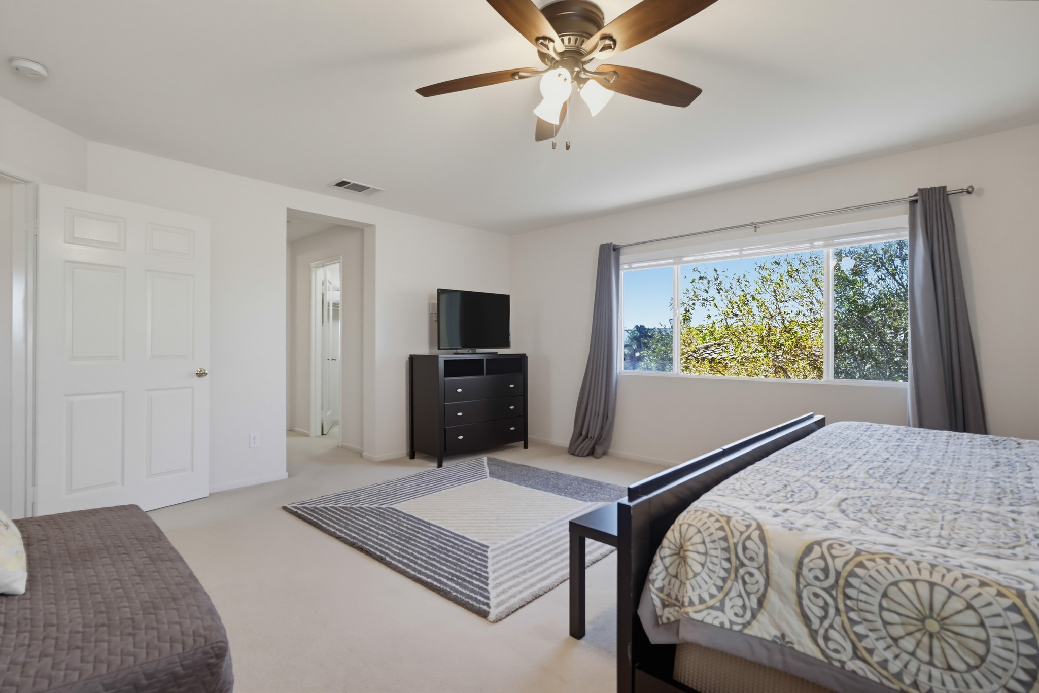 Virtual tour photo 31 of 60 for 1512 Welch Pl